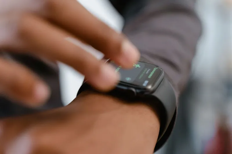 Your Wristband Knows Before Your Doctor Does: The Rise of Predictive Health Monitoring in Everyday American Life